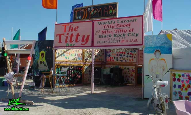 Burning Man 2004 - Photography by Mr.W.