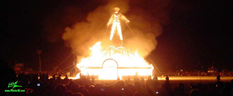 Burning Man 2004 - Photography by Mr.W.