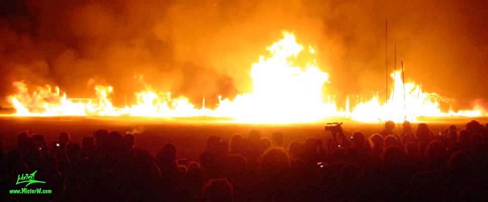 Burning Man 2004 - Photography by Mr.W.