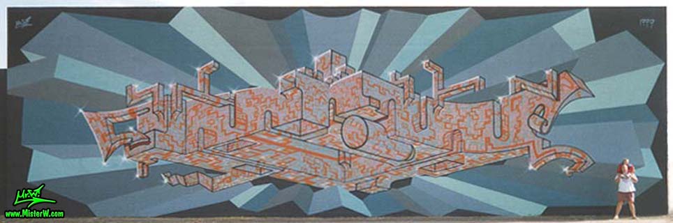 Photo of the largest graffiti mural painting by Werner "Mr.W" Skolimowski in Phoenix, Arizona in 1999. Werner "Mr.W" Skolimowski's Largest Graffiti Mural Painting
