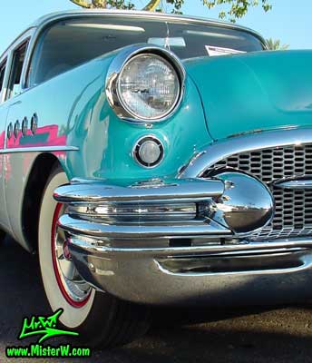 Photo of a turquoise 1955 Buick Stationwagon at the Scottsdale Pavilions Classic Car Show in Arizona. 1955 Buick Stationwagon Bumper Dagmar