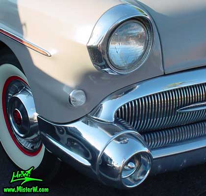Photo of a grey 1957 Buick Convertible at the Scottsdale Pavilions Classic Car Show in Arizona. 1957 Buick Bumper Corner