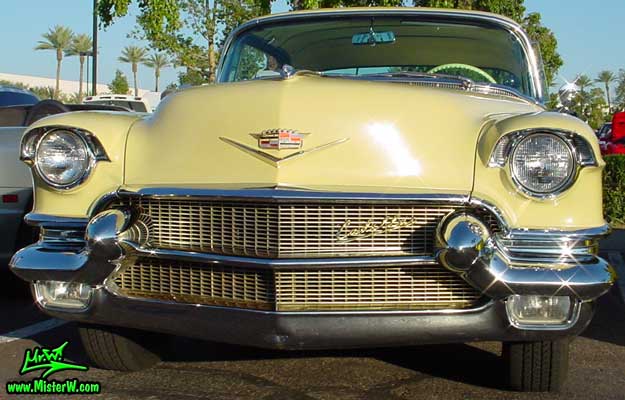 Photo of a jade 1956 Cadillac Sedan 4 Door Hardtop at the Scottsdale Pavilions Classic Car Show in Arizona. 1956 Cadillac 4 Door