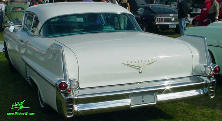 1957 Cadillac Coupe DeVille Fins