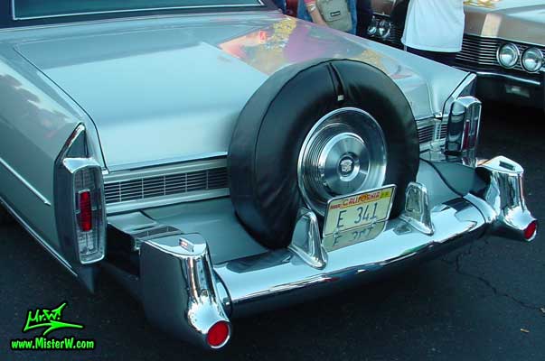 Continental Kit on a 1965 Cadillac Fleedwood