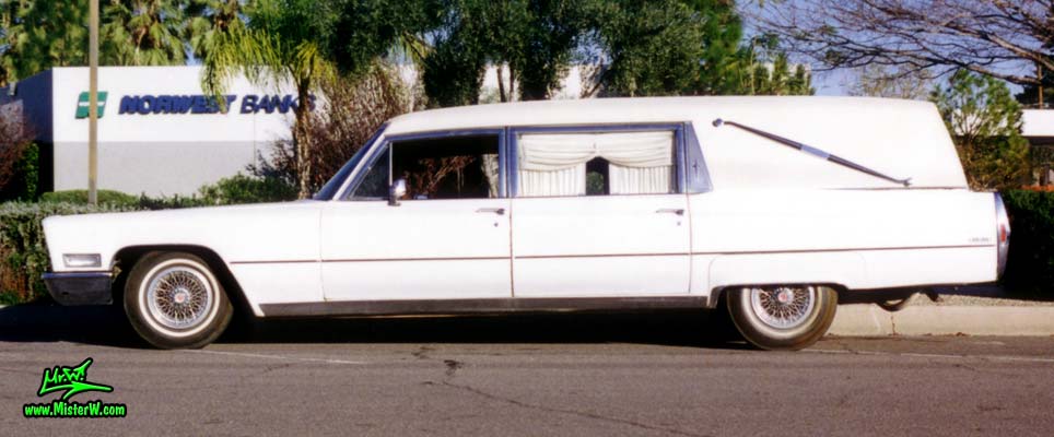 Photo of a white 1968 Cadillac Hearse in Mesa, Arizona. 1968 Cadillac Hearse Sideview