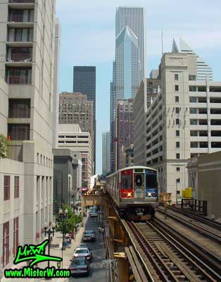 Photo of a subway train in downtown Chicago, taken from the Clark / Lake subway train station in summer 2004 The Subway in Downtown Chicago