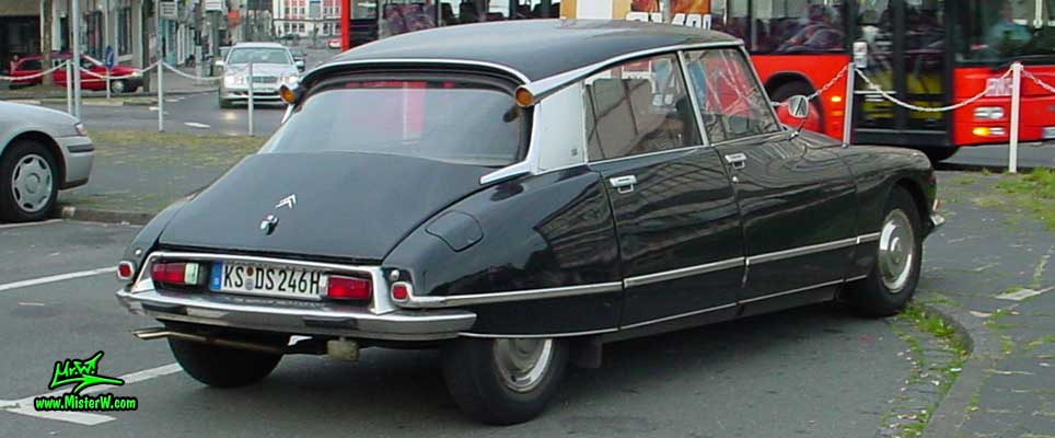 Photo of a black Citroen DS 4 Door Hardtop Sedan in Kassel, Germany. Citroen DS