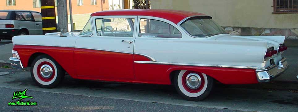 Sideview of a 1958 Ford Coupe