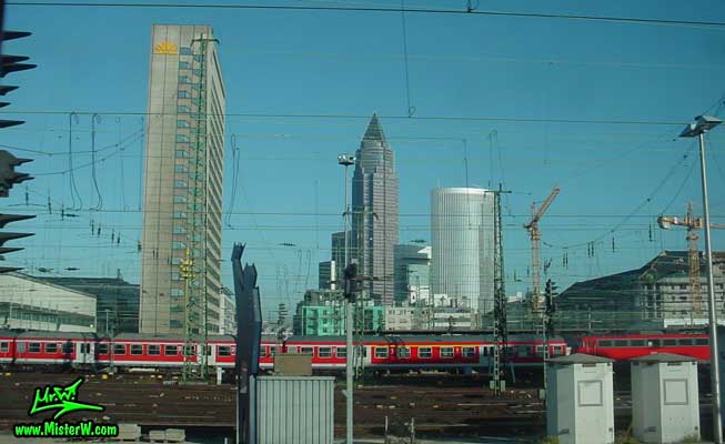Trains & Skyscrapers in Frankfurt am Main