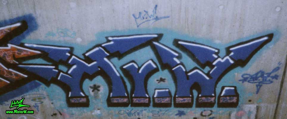 This Old School Graffiti Painting survived 15 years!