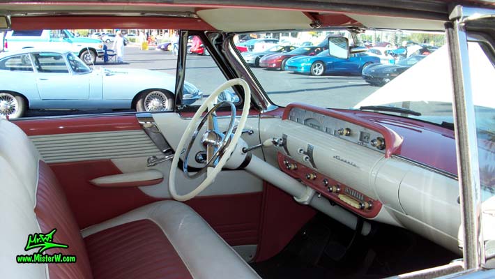 Photo of a white 1955 Lincoln Capri 2 door hardtop coupe at the Scottsdale Pavilions Classic Car Show in Arizona. Interior, dashboard & gauges of a 1955 Lincoln Capri hardtop coupe