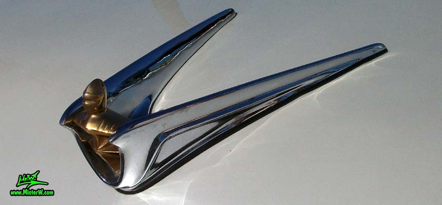 Photo of Phil Schaefer's Custom Built 1956 Lincoln Pioneere Station Wagon at the Scottsdale Pavilions Classic Car Show in Arizona. 1956 Lincoln Pioneere Station Wagon Hood Ornament