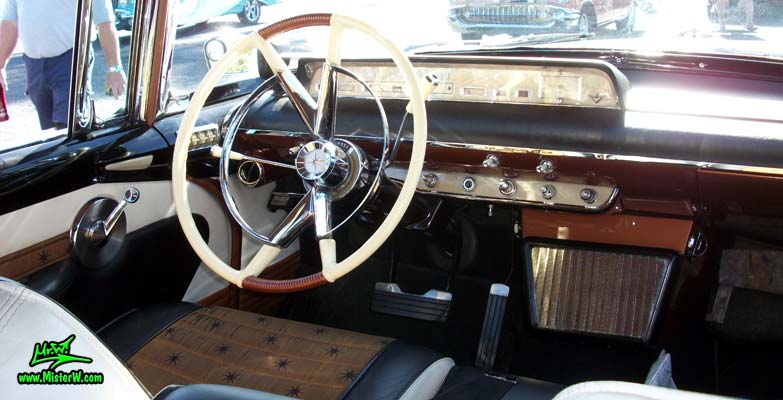 Photo of Phil Schaefer's Custom Built 1956 Lincoln Pioneere Station Wagon at the Scottsdale Pavilions Classic Car Show in Arizona. 1956 Lincoln Pioneere Station Wagon Odometer