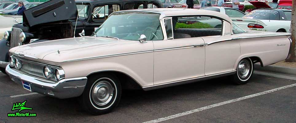 Photo of a white 1960 Mercury Monterey 4 Door Hardtop Sedan at the Scottsdale Pavilions Classic Car Show in Arizona. 60 Mercury