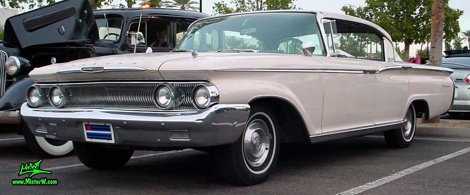 Photo of a white 1960 Mercury Monterey 4 Door Hardtop Sedan at the Scottsdale Pavilions Classic Car Show in Arizona. 1960 Mercury Sedan