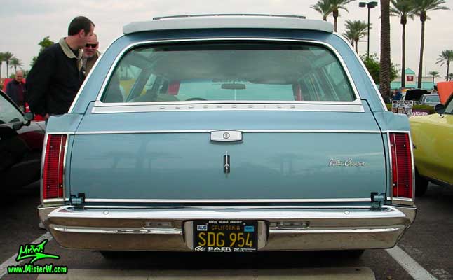Photo of a blue 1966 Oldsmobile Vista Cruiser 4 Door Station Wagon at the Scottsdale Pavilions Classic Car Show in Arizona. 1966 Oldsmobile Wagon Rearview