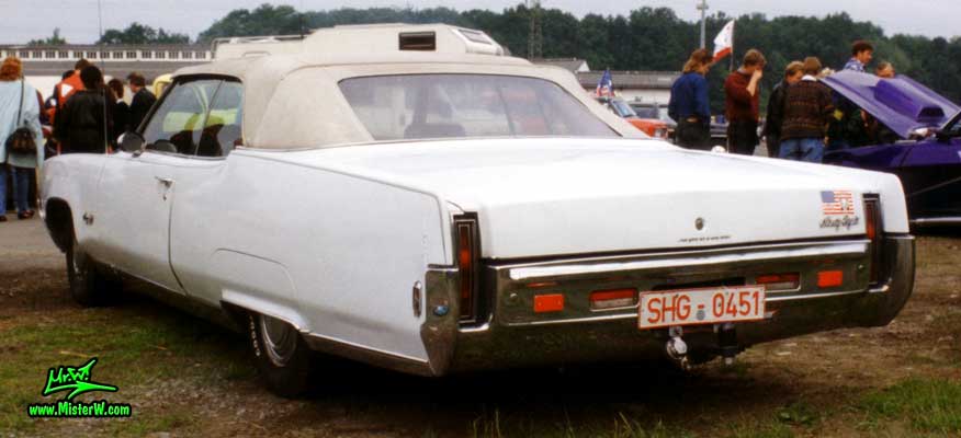 Photo of a white 1969 Oldsmobile Ninety Eight 2 Door Convertible at a Classic Car Show in Germany. 1969 Oldsmobile Convertible
