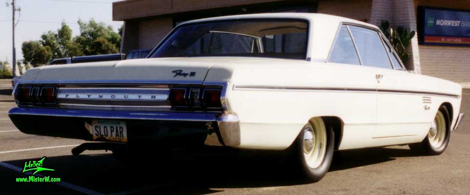 Photo of a white 1965 Chrysler Plymouth Fury 2 Door Hardtop Coupe in Sunnyslope, Arizona. 1965 Plymouth Fury Coupe