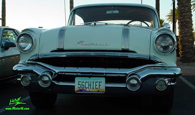 Photo of a jade & white 1956 Pontiac 2 Door Hardtop Coupe at the Scottsdale Pavilions Classic Car Show in Arizona. 56 Pontiac