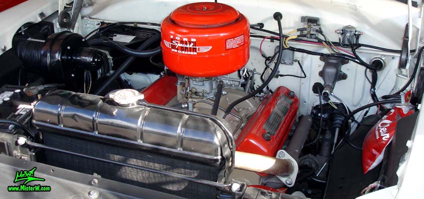 54 Ford Engine Bay | 1954 Ford Crestline 2 Door Hardtop Coupe | Classic